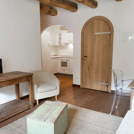 Torretta Della Pescalina - - Lecco Apartment *