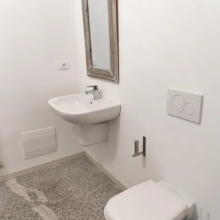 Torretta Della Pescalina - - Lecco Pescate