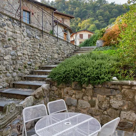 Torretta Della Pescalina - - Lecco Apartment Pescate
